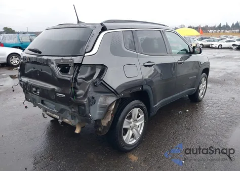 2022 Jeep Compass Latitude 4X4 from USA, damaged, VIN 3C4NJDBB3NT211986